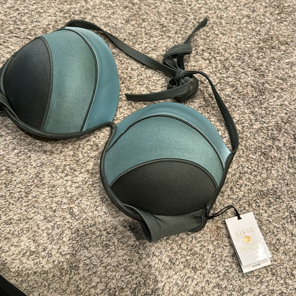 Target swim top 36DD